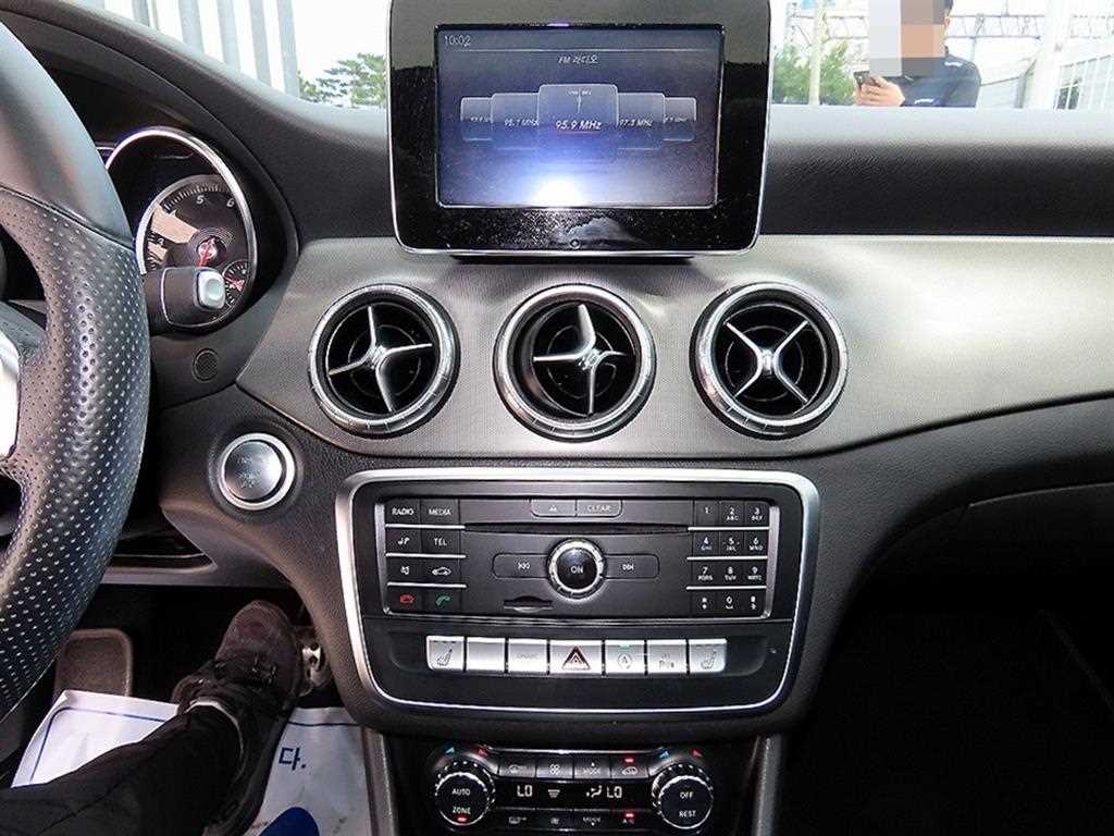 Mercedes Benz CLA Class 2018 Blanco - Importación desde Corea - HF Imports Iquique - Foto 14