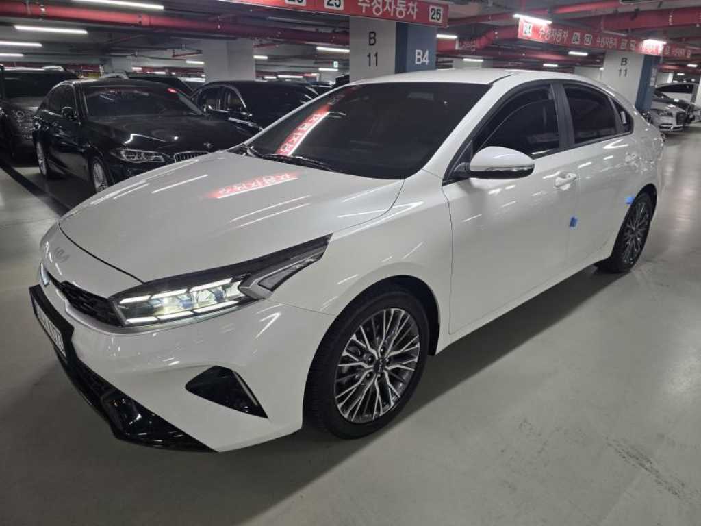 KIA K3 - Vista 3