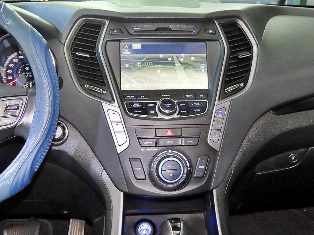 HYUNDAI Santa Fe - Vista 11