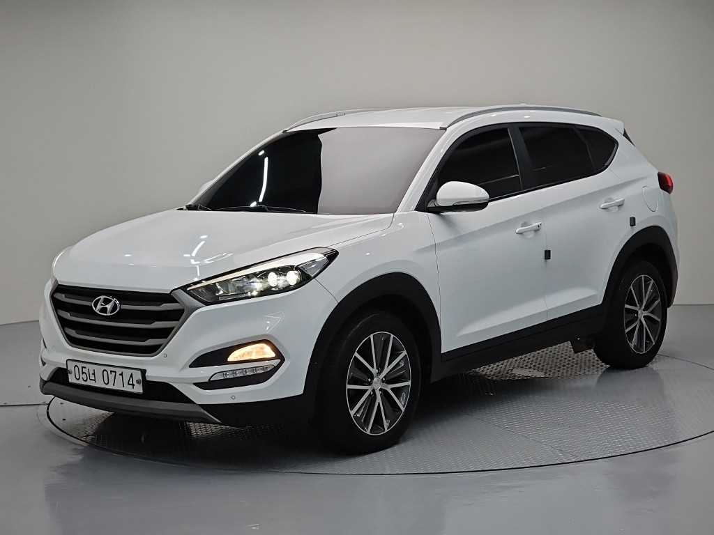 HYUNDAI Tucson 2016 Blanco - Importación desde Corea - HF Imports Iquique - Foto 1
