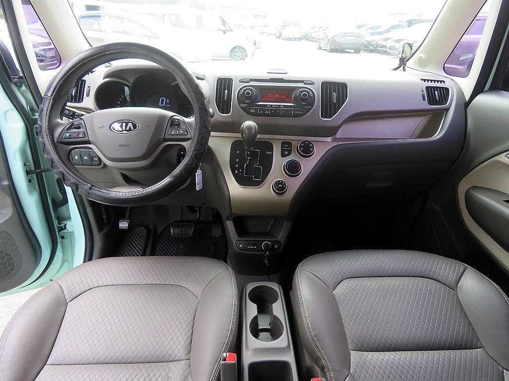KIA Ray - Vista 9