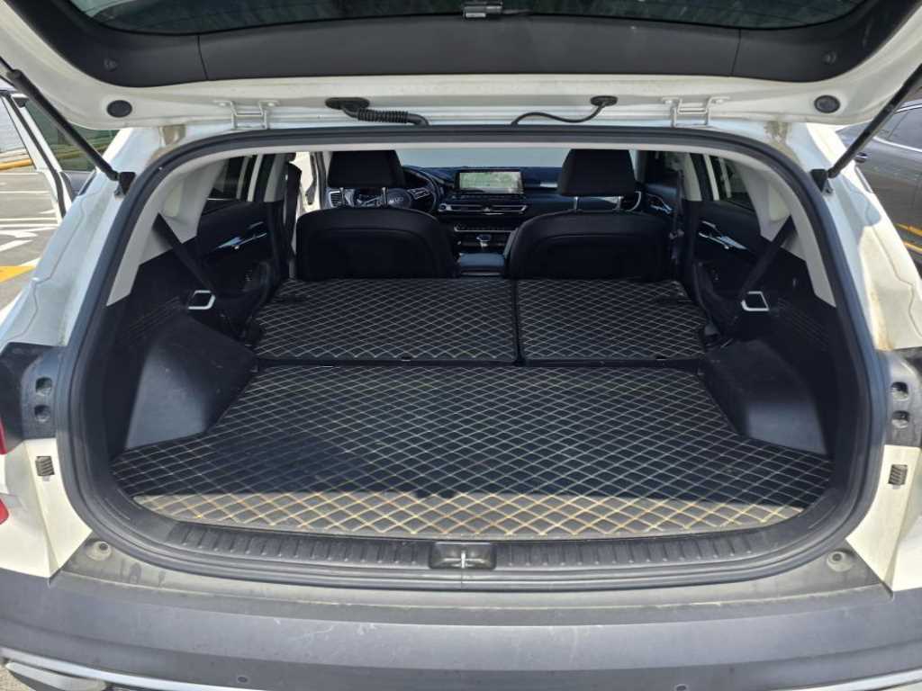 KIA Seltos - Vista 5
