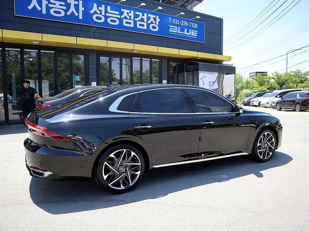 HYUNDAI Grandeur - Vista 3