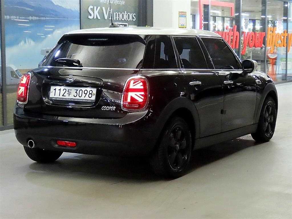 Mini Cooper - Vista 4