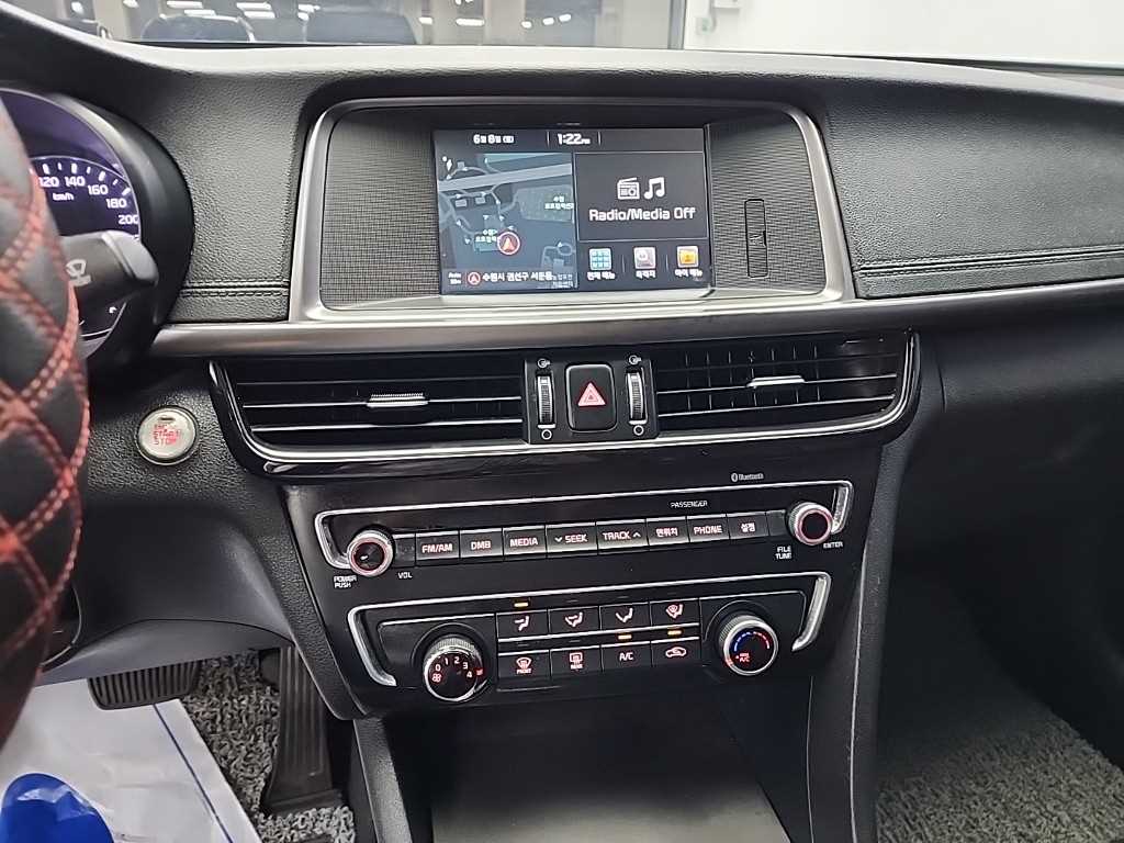 KIA K5 - Vista 10