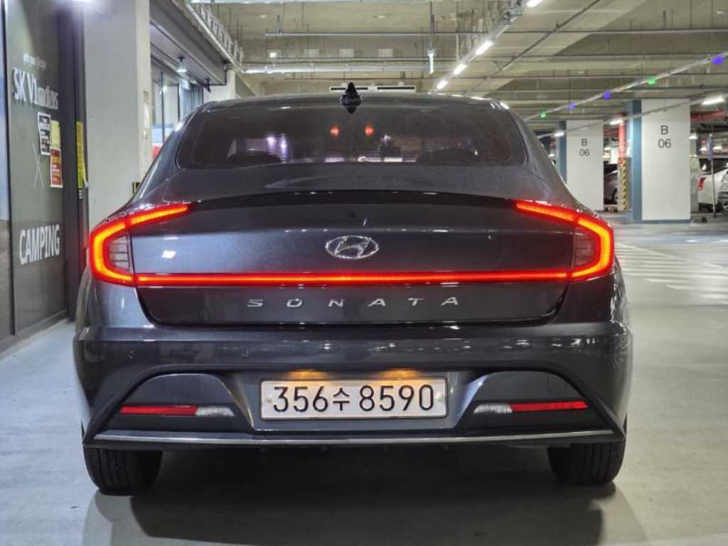 HYUNDAI Sonata - Vista 5