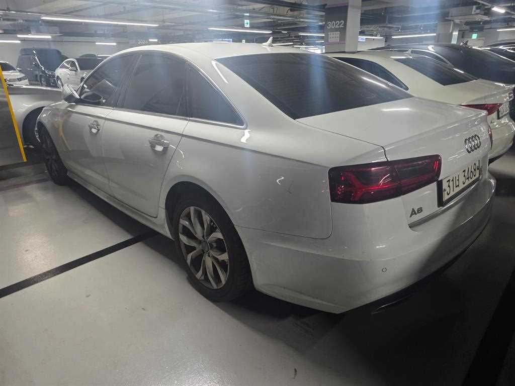 Audi A6 - Vista 4
