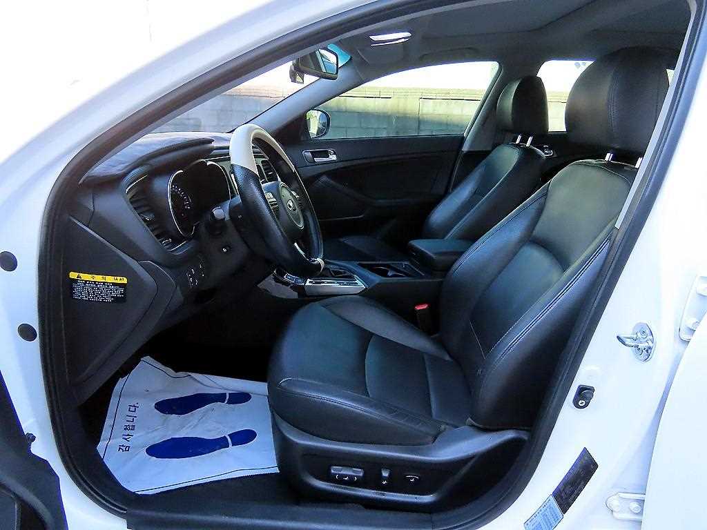 KIA K5 - Vista 5