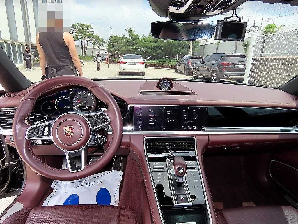 Porsche Panamera - Vista 7