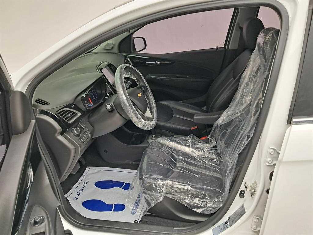 Chevrolet Spark - Vista 11