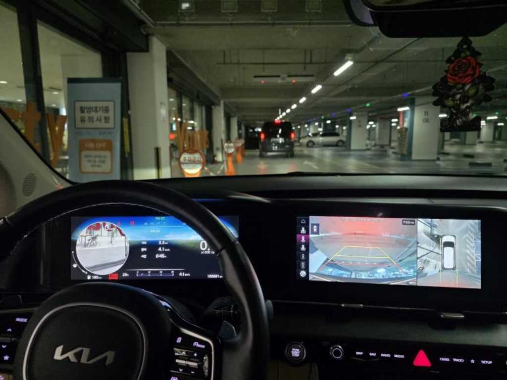 KIA Carnival - Vista 8