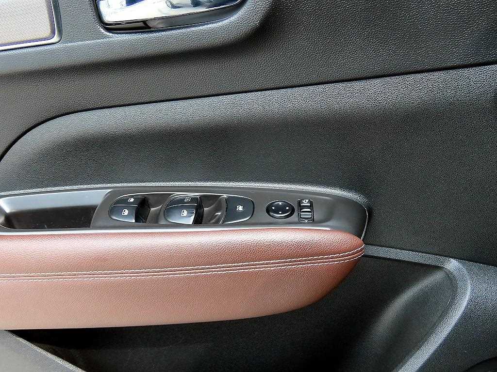 SAMSUNG QM6 - Vista 11