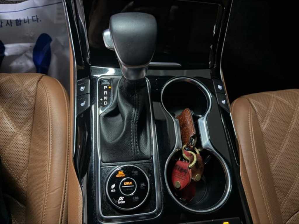 KIA Mohave - Vista 12