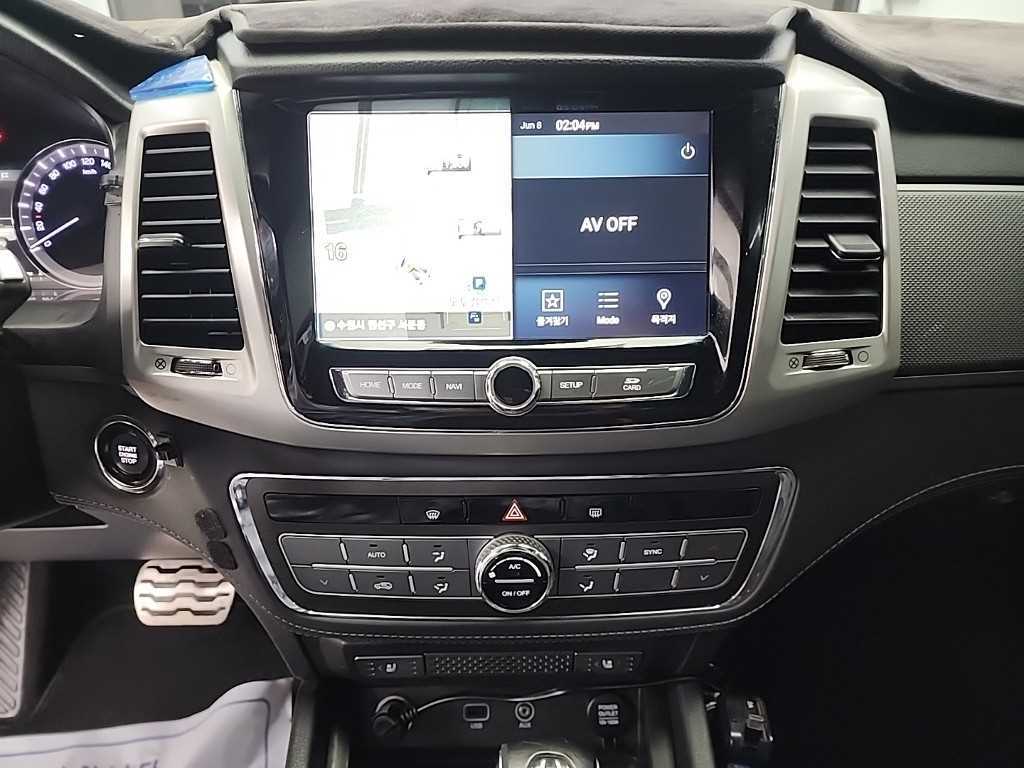 Ssangyong Rexton - Vista 10