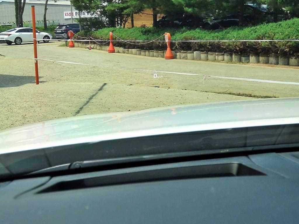 HYUNDAI Grandeur - Vista 10