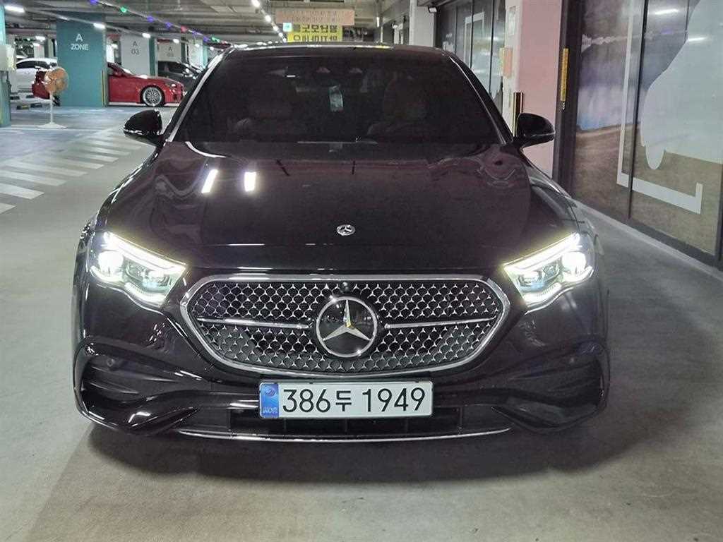 Mercedes Benz E class - Vista 2