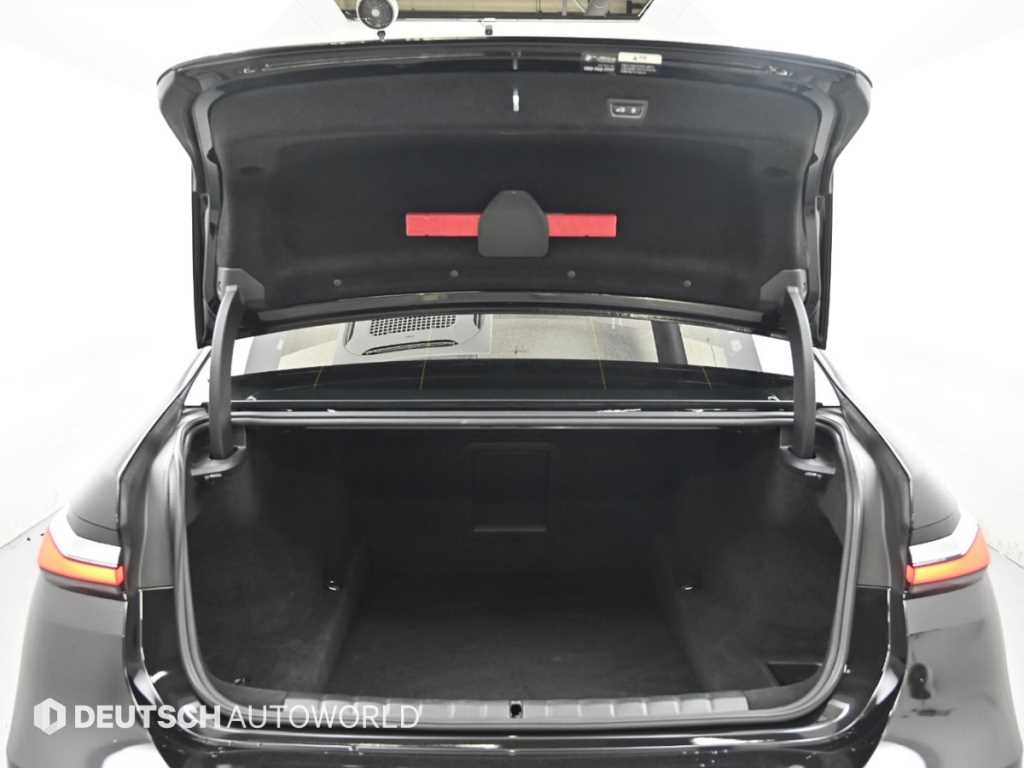BMW 7 Series 2024 Negro - Importación desde Corea - HF Imports Iquique - Foto 19