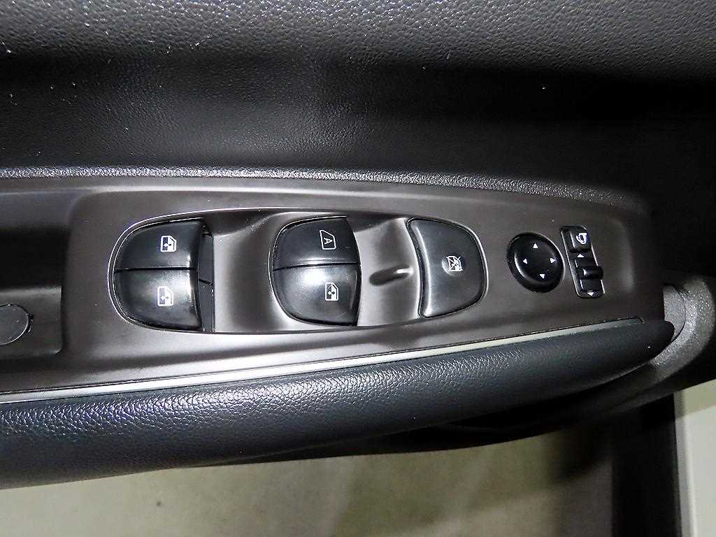 SAMSUNG QM6 2018 Blanco - Importación desde Corea - HF Imports Iquique - Foto 13
