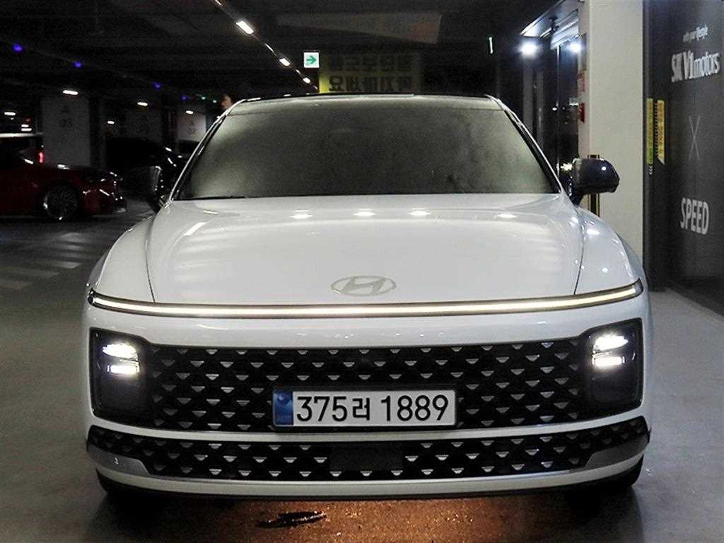 HYUNDAI Grandeur - Vista 2