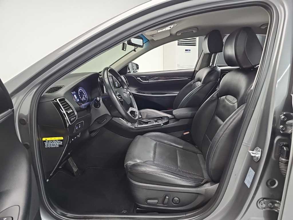 HYUNDAI Grandeur - Vista 11