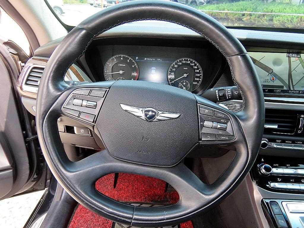 Genesis EQ900 - Vista 8