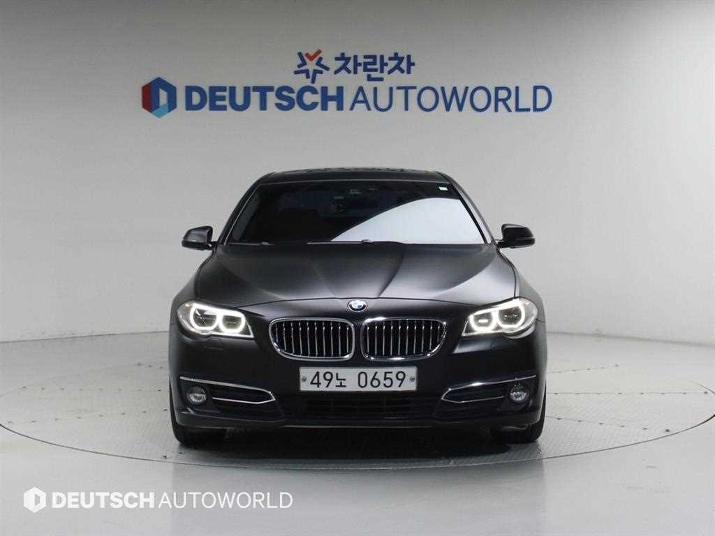 BMW 5 Series - Vista 3