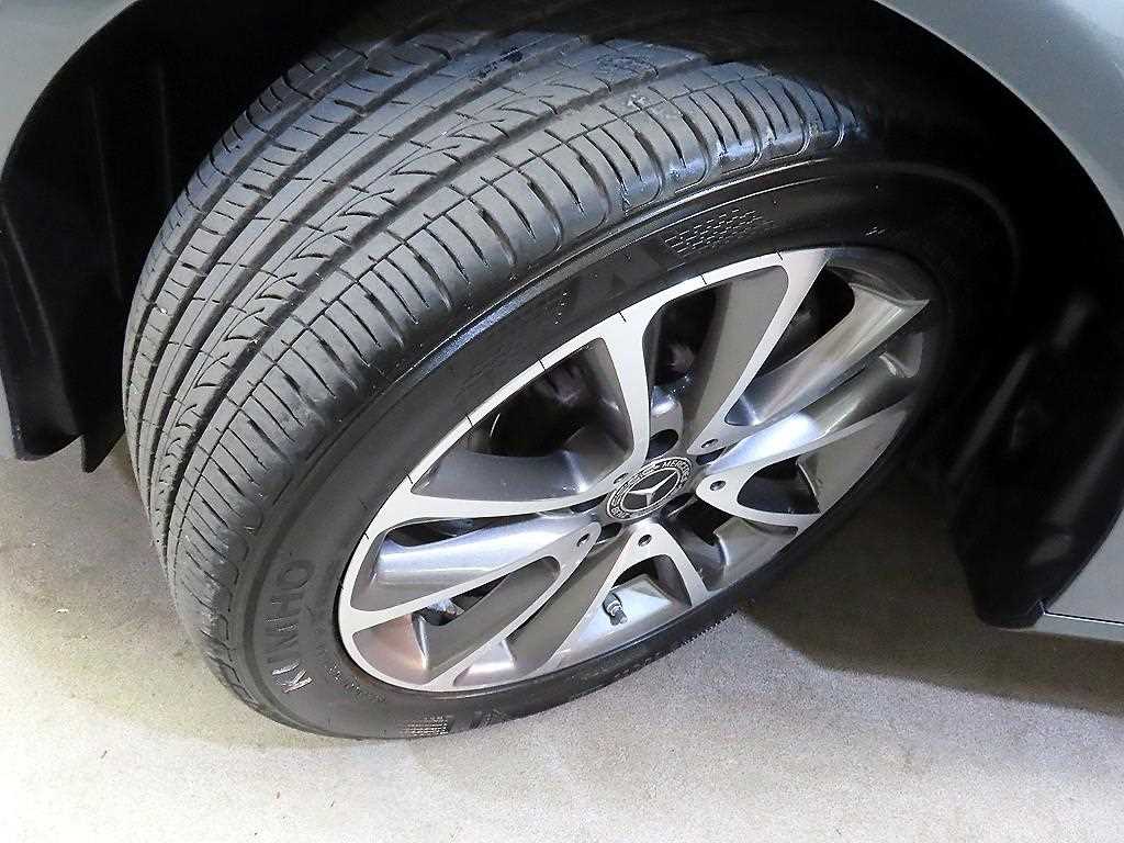Mercedes Benz E class 2019 Gris - Importación desde Corea - HF Imports Iquique - Foto 20
