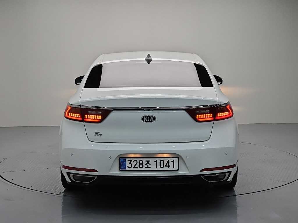 KIA K7 - Vista 3