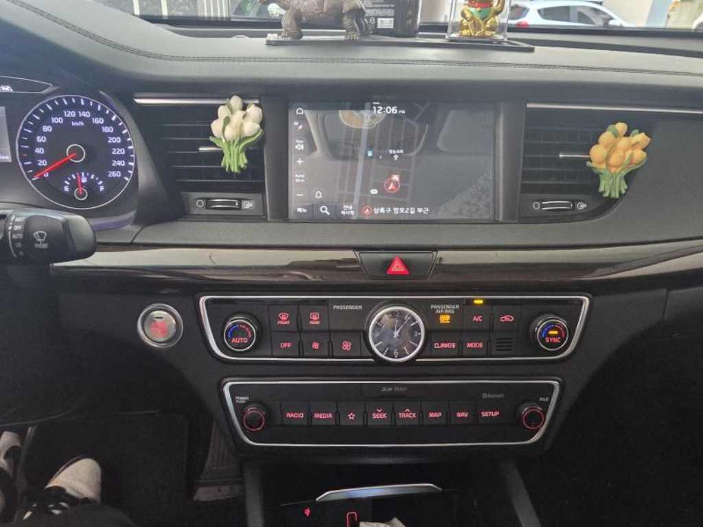 KIA K7 - Vista 5