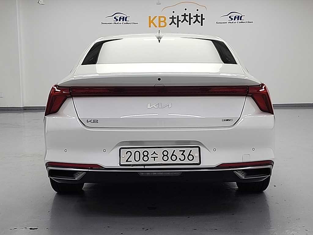 KIA K8 - Vista 4