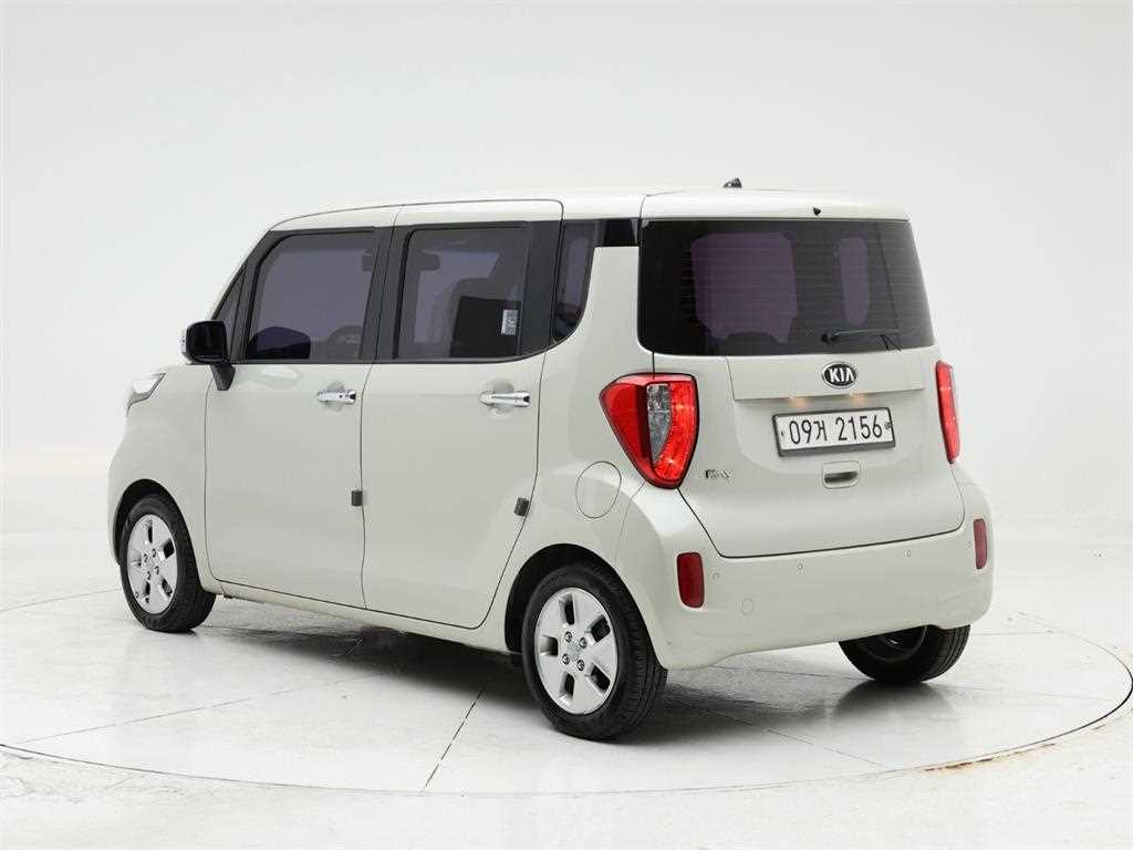 KIA Ray - Vista 4