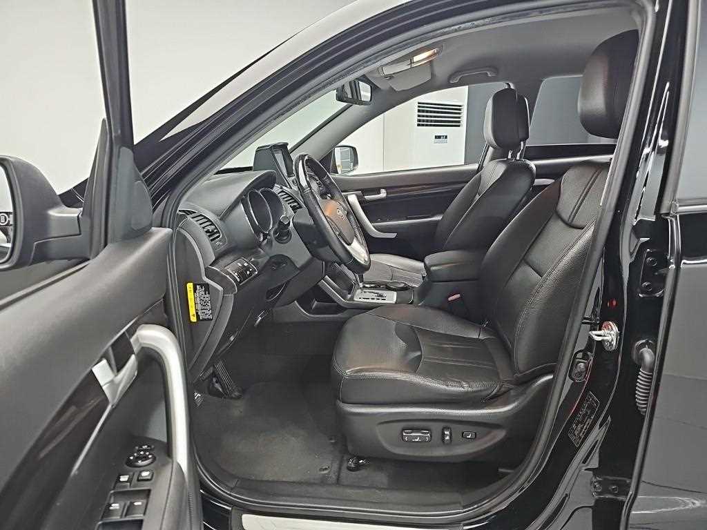 KIA Sorento - Vista 11