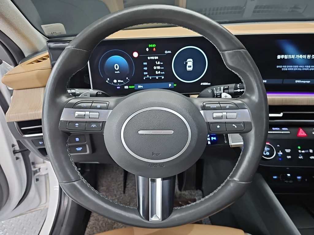 HYUNDAI Sonata - Vista 9