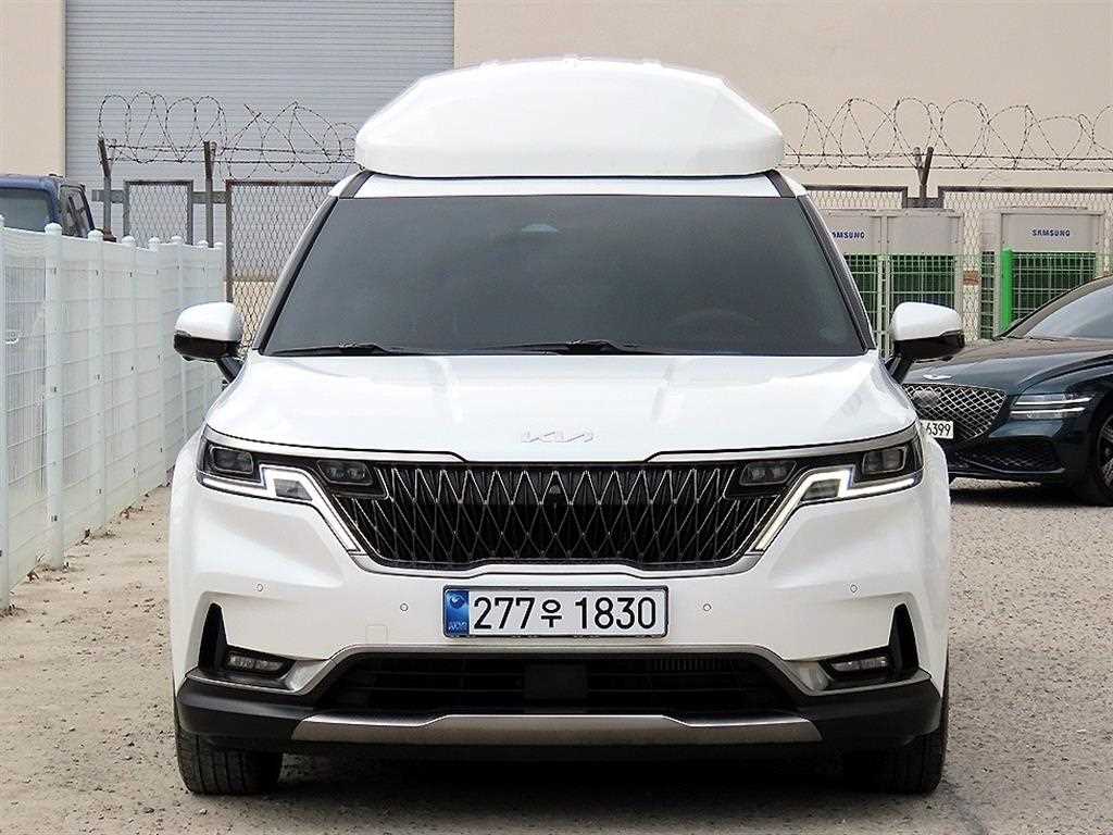 KIA Carnival 2023 Blanco - Importación desde Corea - HF Imports Iquique - Foto 1