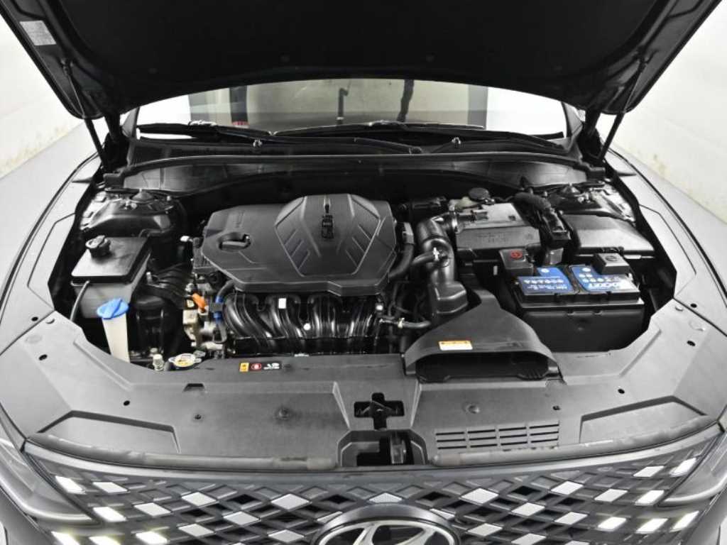HYUNDAI Grandeur - Vista 6
