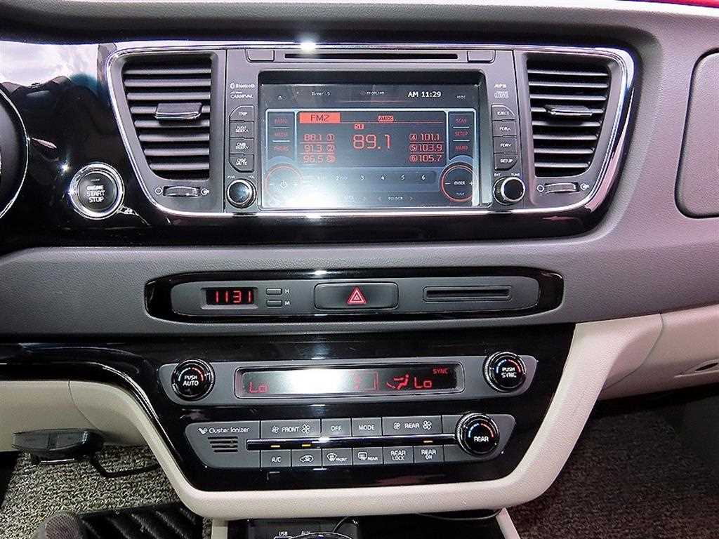 KIA Carnival 2016 - Importación desde Corea - HF Imports Iquique - Foto 14