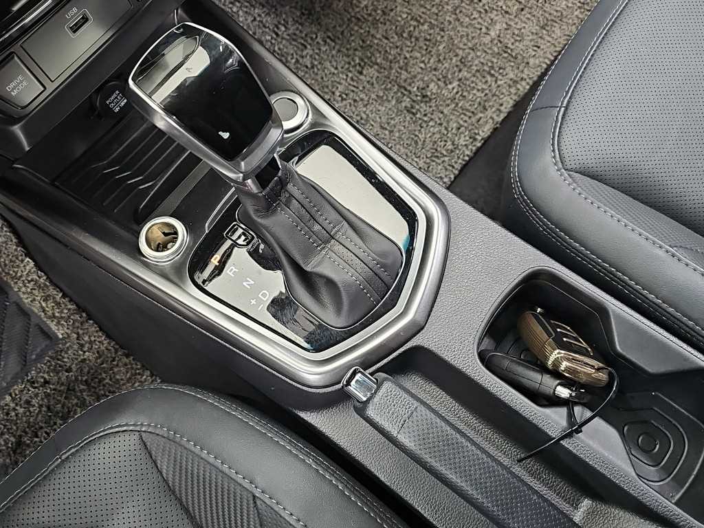 Ssangyong Tivoli - Vista 8