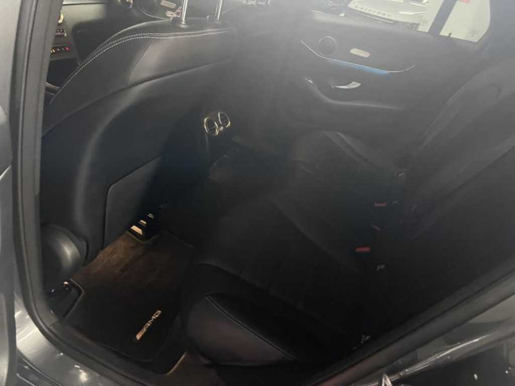 Mercedes Benz GLC Class - Vista 5