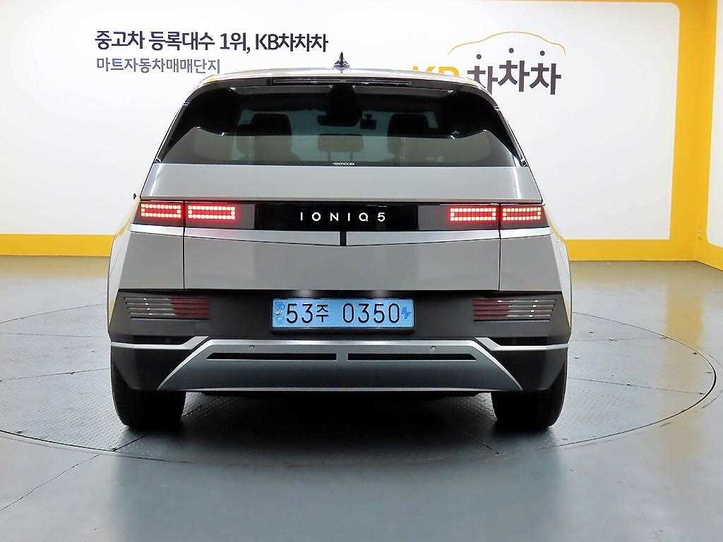 HYUNDAI Ioniq 5 - Vista 3