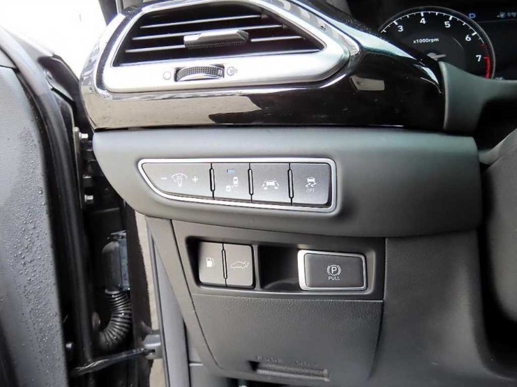 Genesis EQ900 2018 Negro - Importación desde Corea - HF Imports Iquique - Foto 13