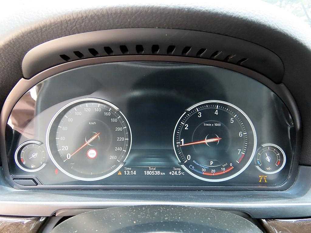 BMW 5 Series - Vista 9
