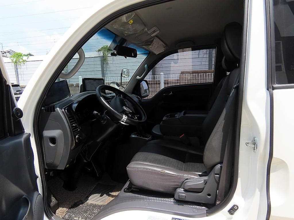 Small Truck Normal Box(High Deck) - Vista 7