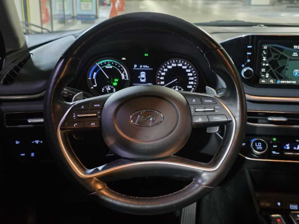 HYUNDAI Sonata - Vista 11