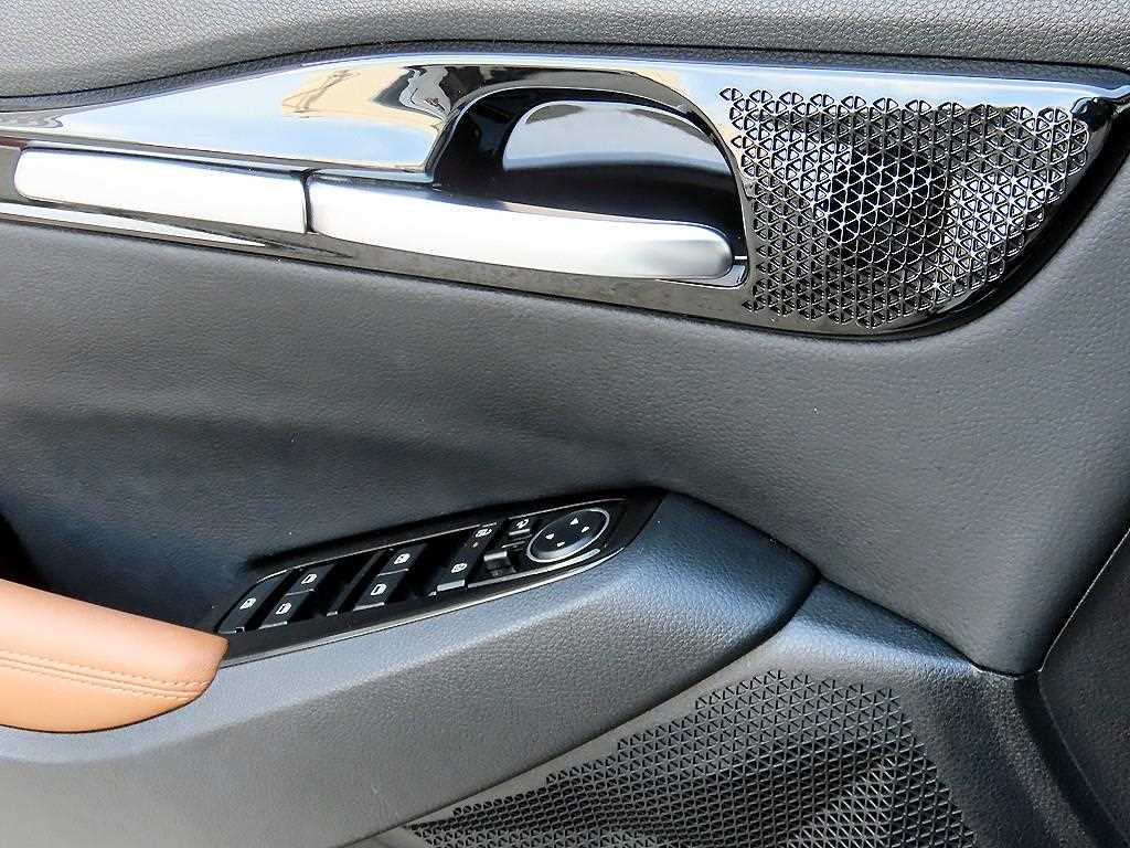 KIA Seltos - Vista 11