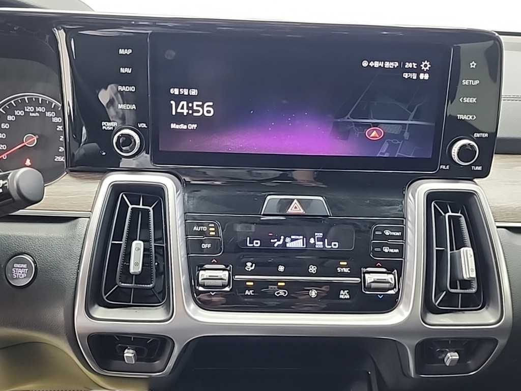 KIA Sorento - Vista 10