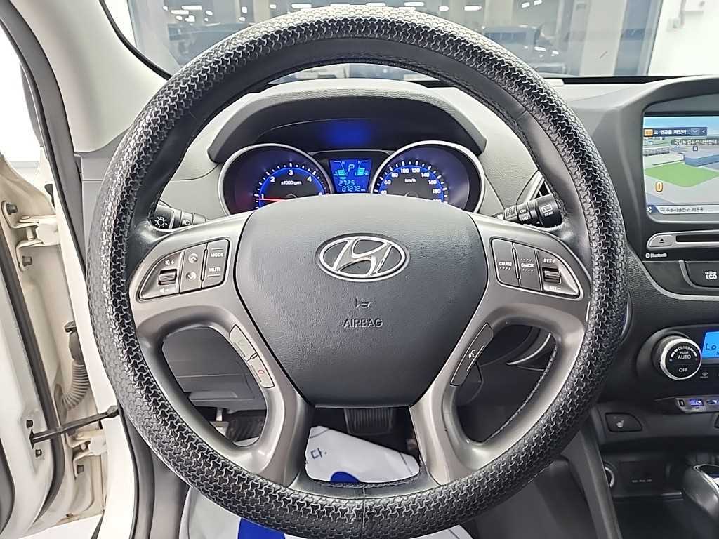 HYUNDAI Tucson - Vista 9