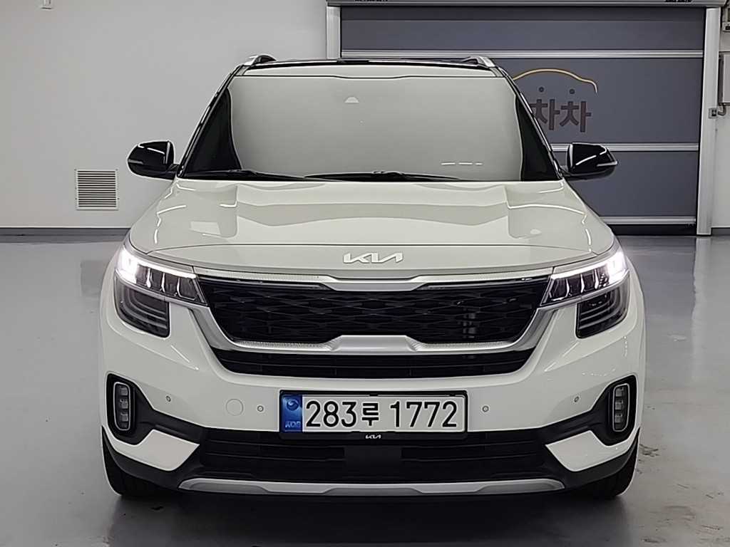 KIA Seltos - Vista 2