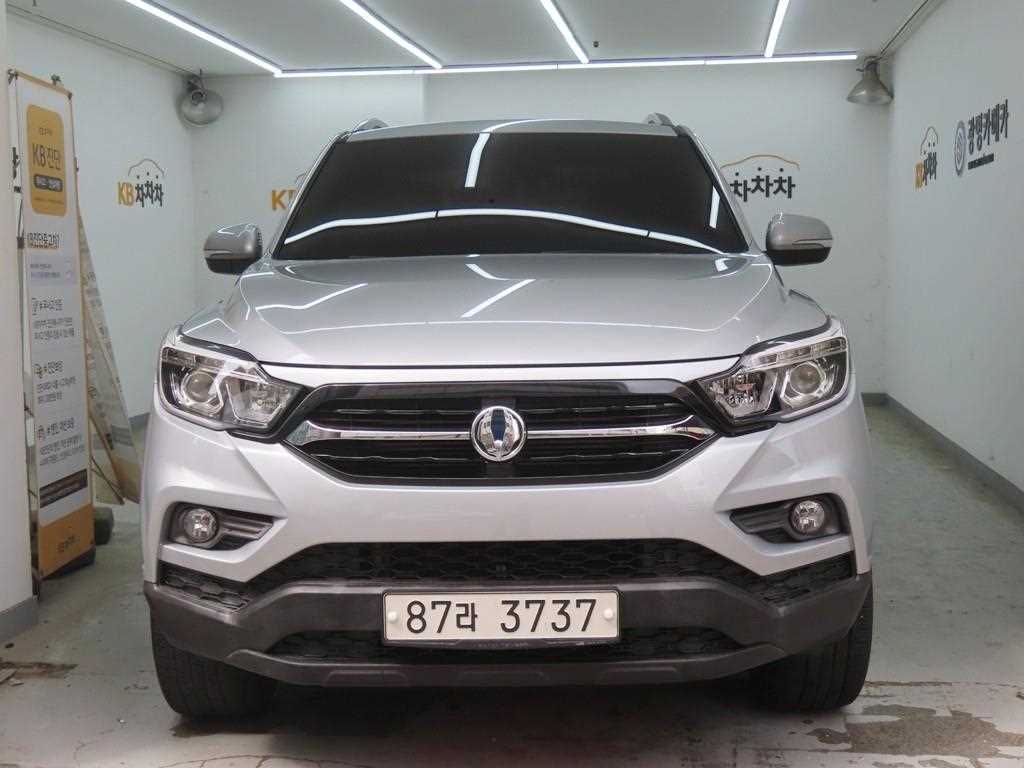 Ssangyong Rexton 2019 Plateado - Importación desde Corea - HF Imports Iquique - Foto 1