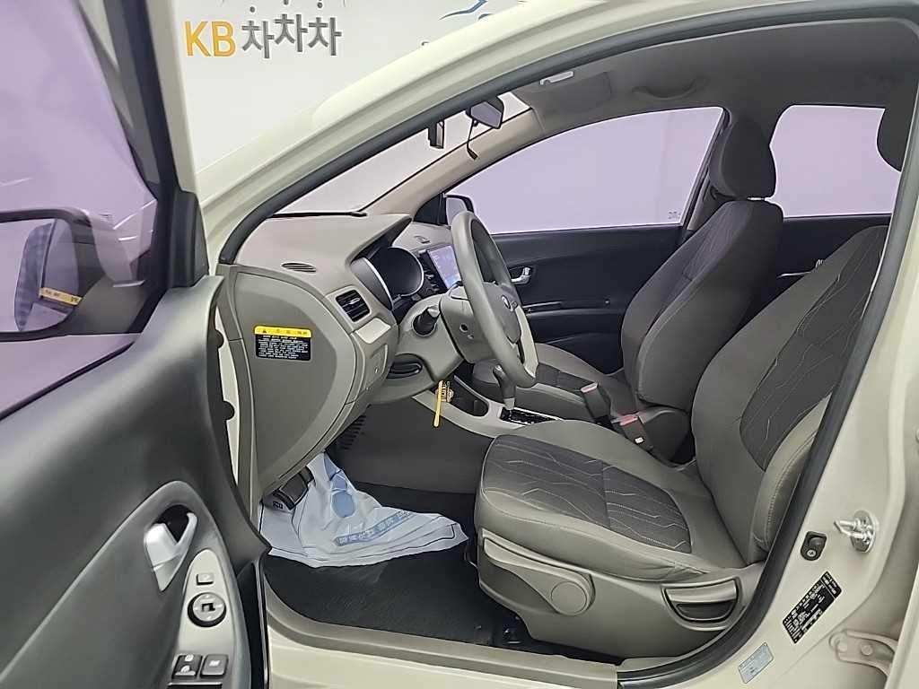 KIA Morning - Vista 11