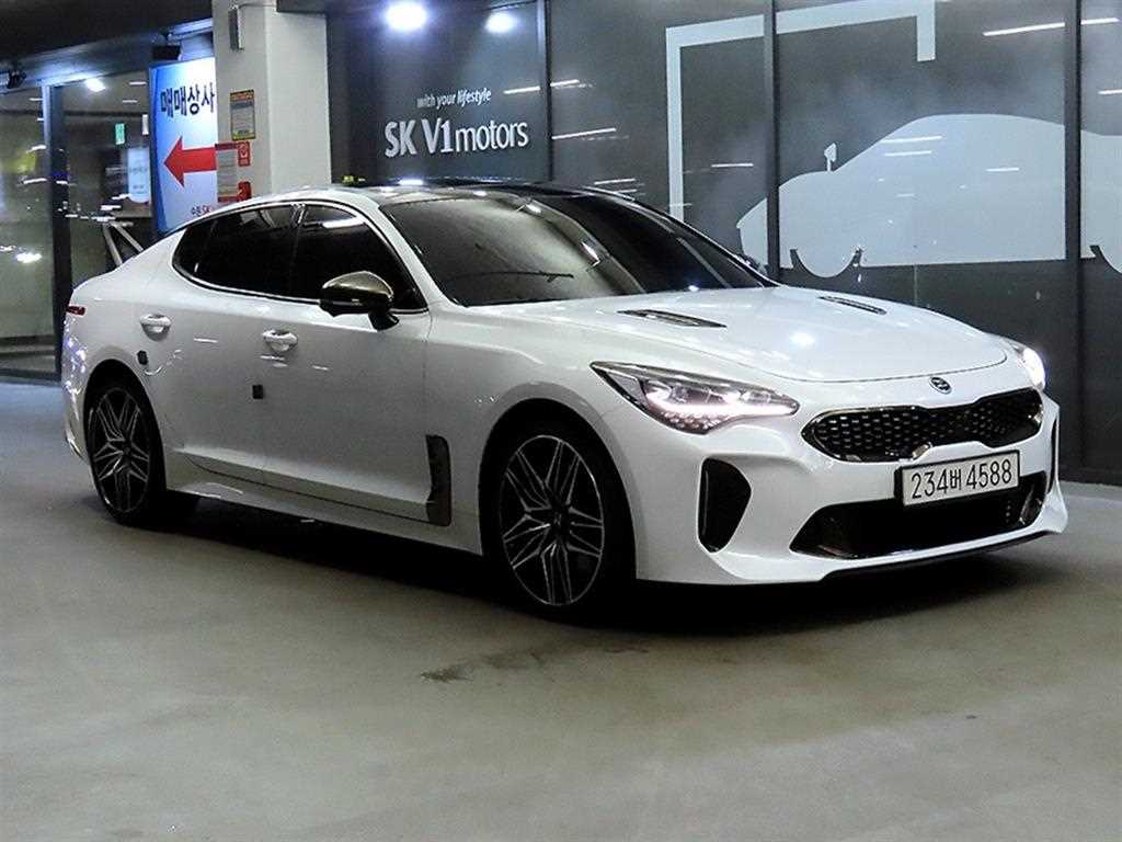 KIA Stinger 2021 Blanco - Importación desde Corea - HF Imports Iquique - Foto 1
